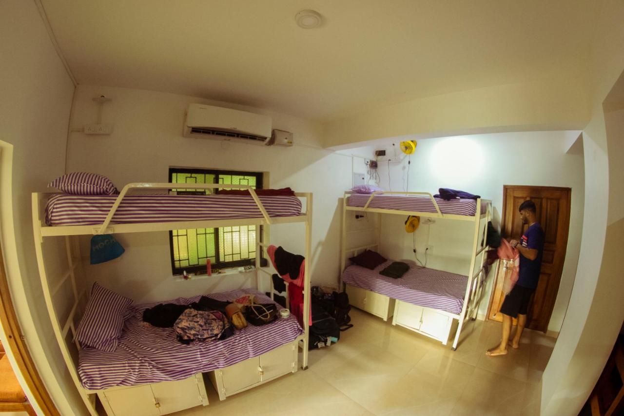 Bonds Hostel Candolim Extérieur photo